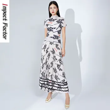 Комплект из трех предметов, модный комплект из двух предметов, летний стиль, приталенная футболка с высоким воротом и коротким рукавом, длинная юбка-полукомбинезон